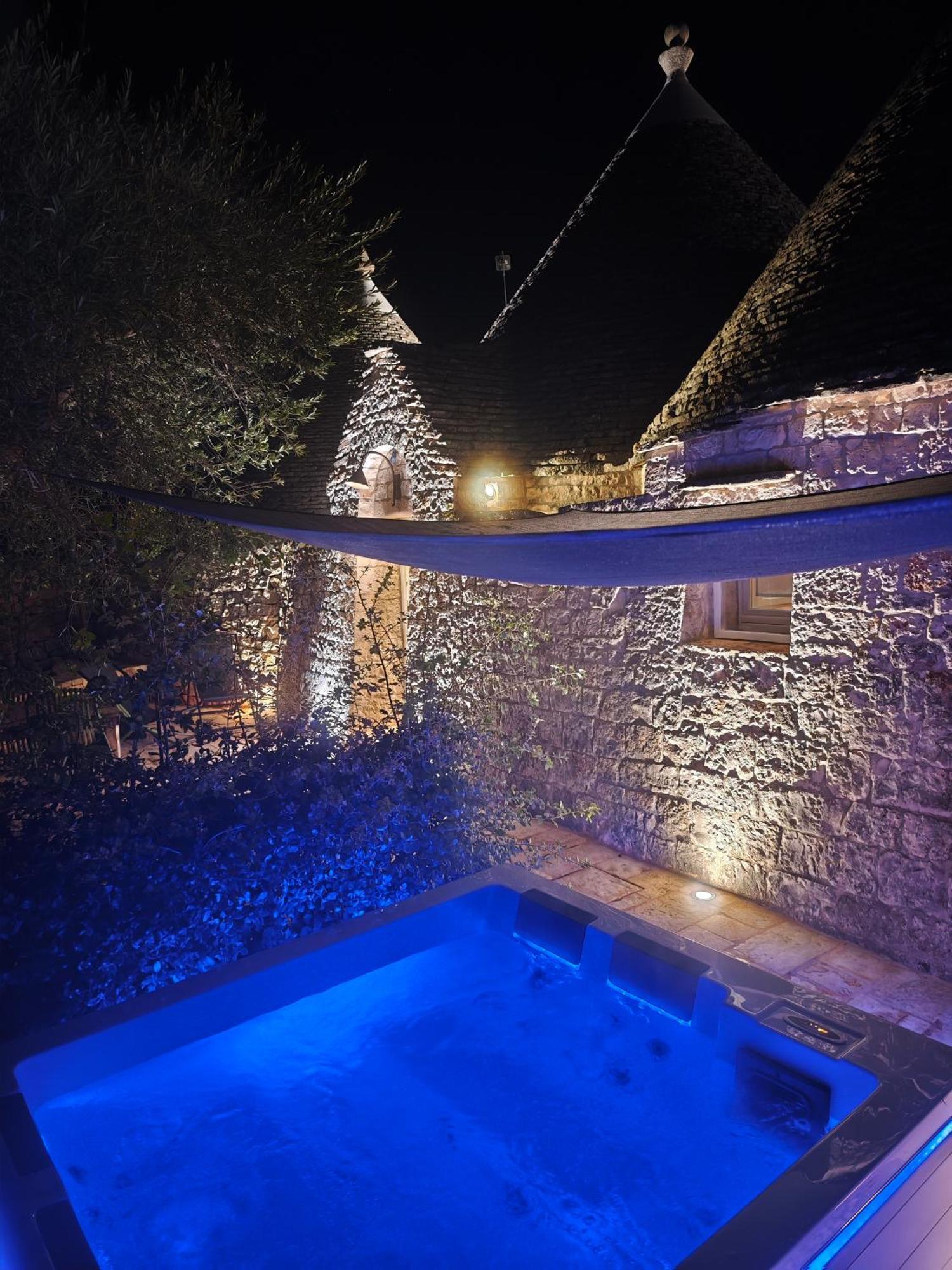 Borgo Sardedda Suites Locorotondo Exterior photo